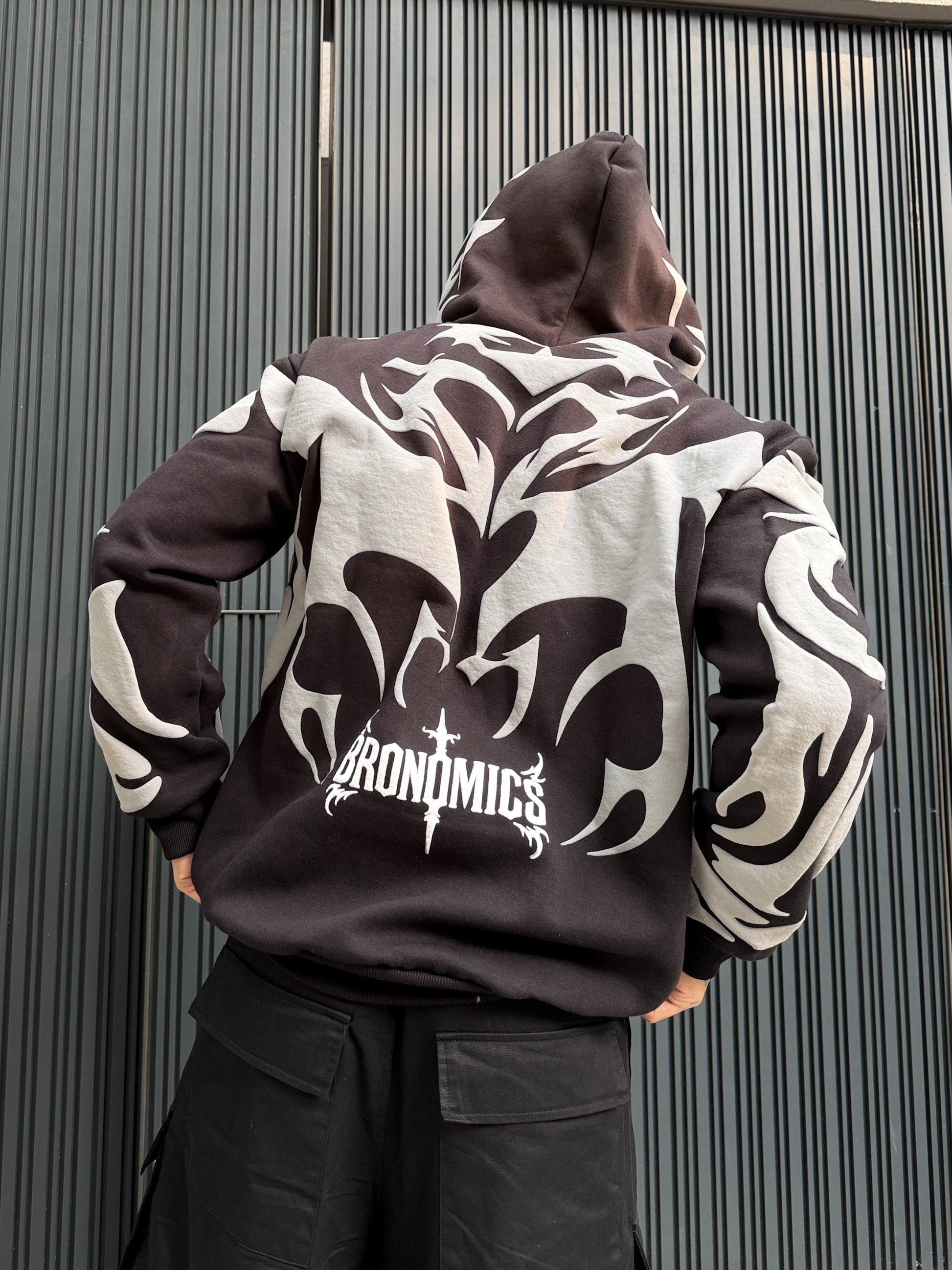 GRIMLOCK FLEECED HOODIE