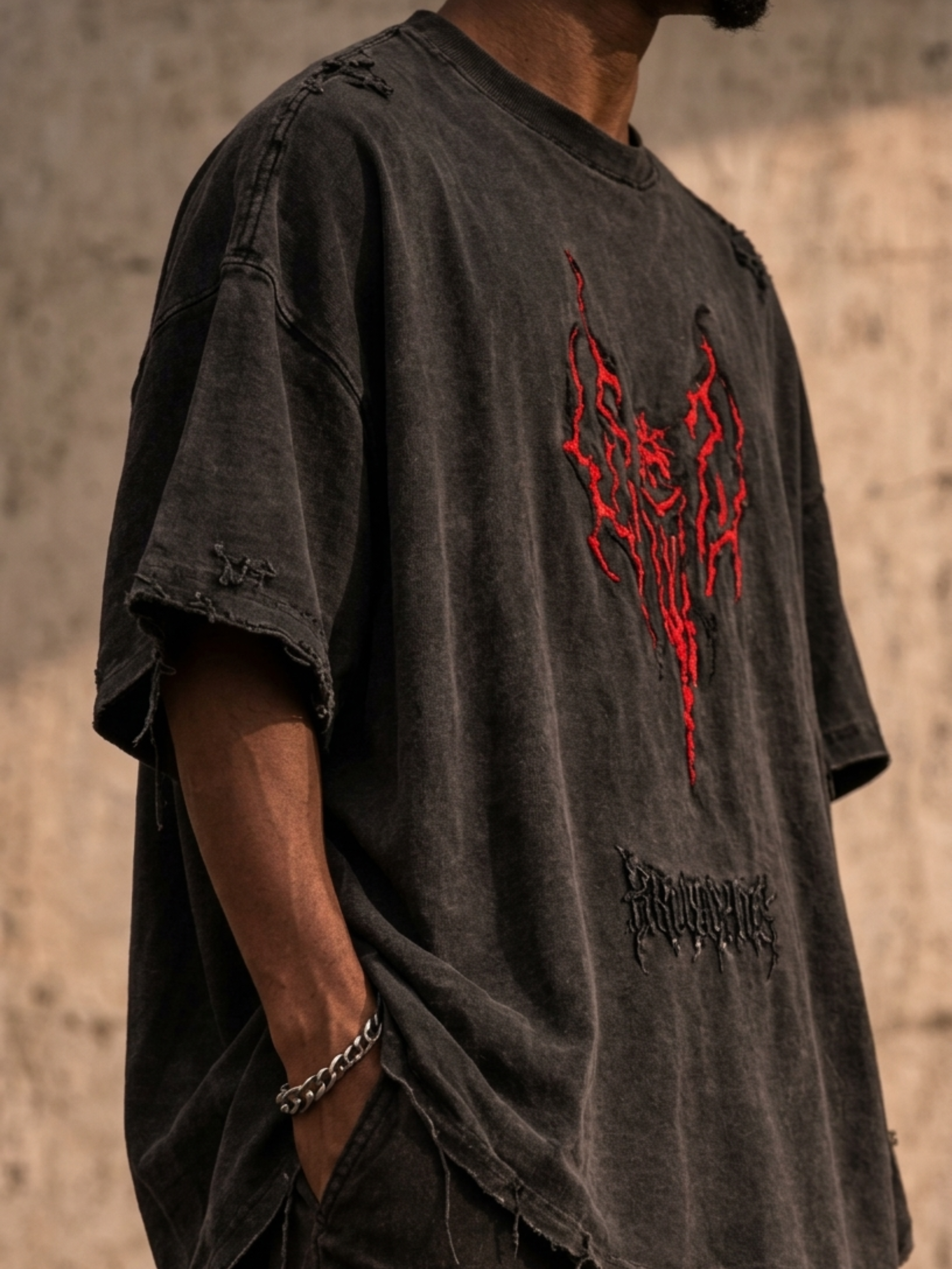 HELLBORNE TEE