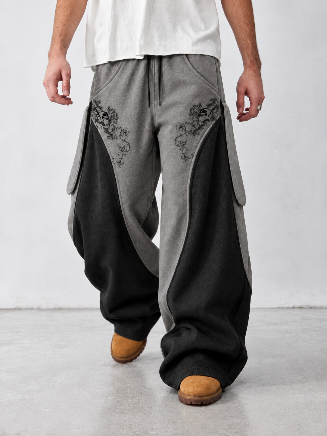 GRAVEFORM CARGO PANTS