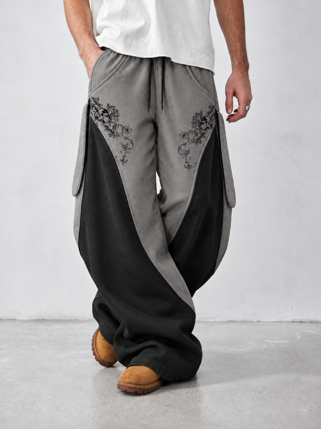 GRAVEFORM CARGO PANTS