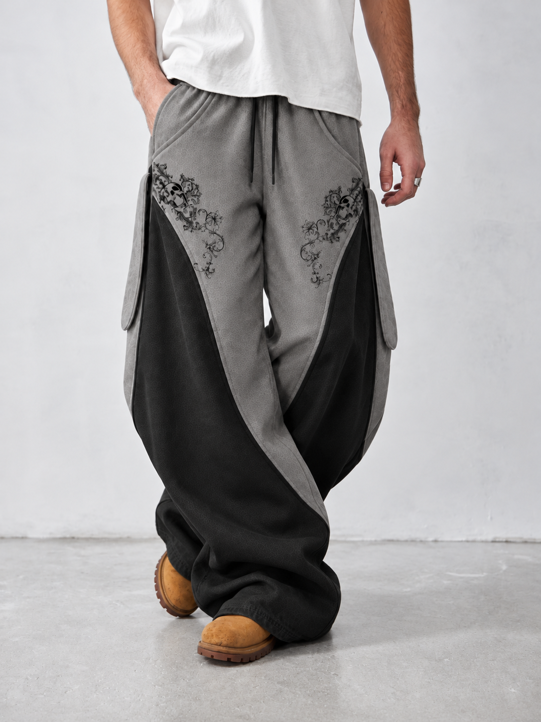 GRAVEFORM CARGO PANTS