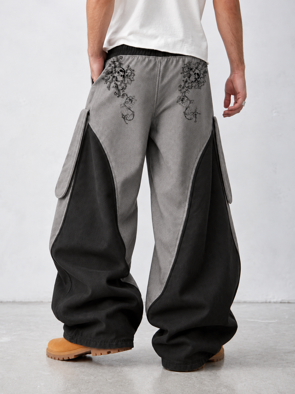 GRAVEFORM CARGO PANTS