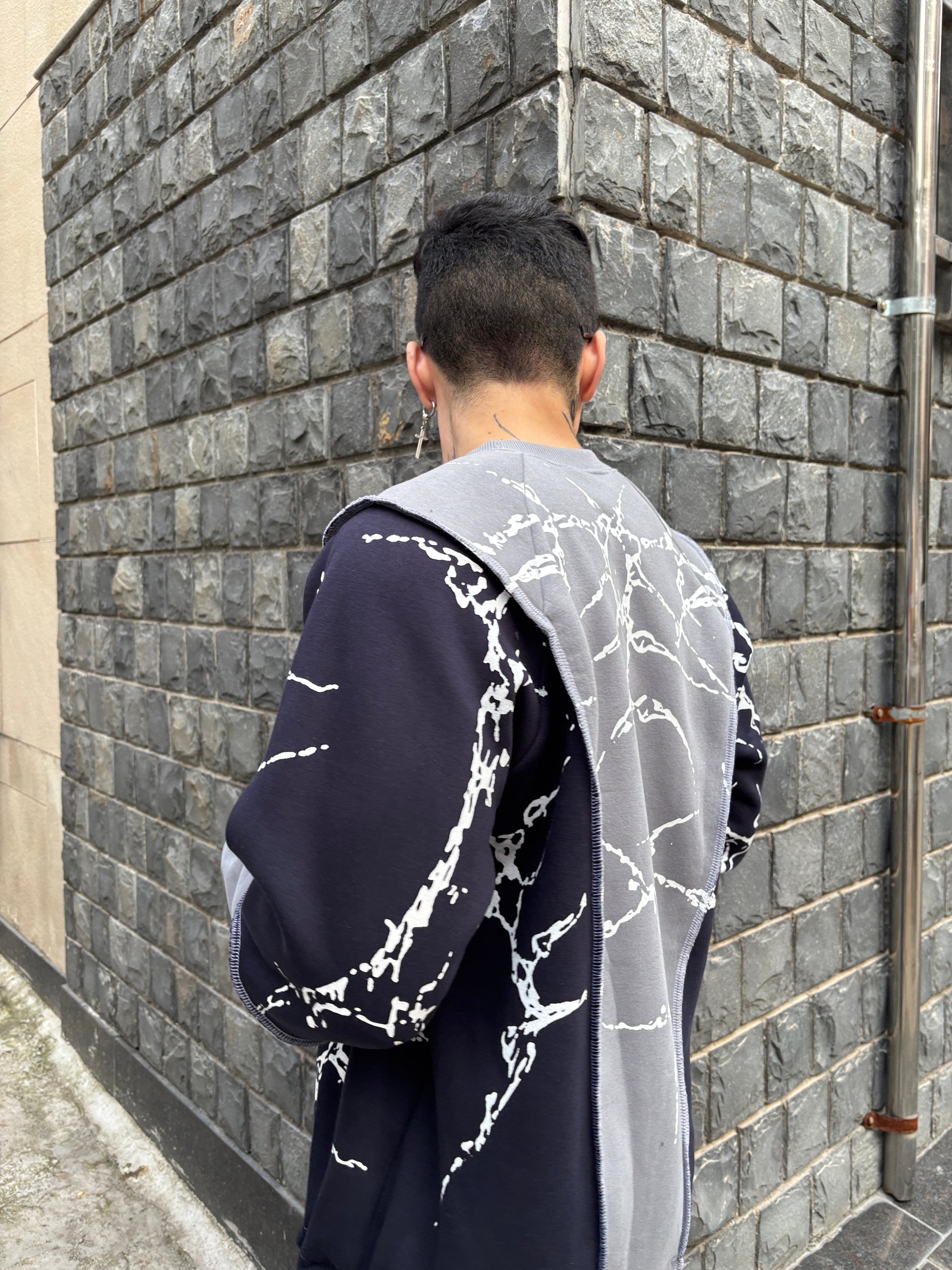 SPECTRE SPINE Oversized SweatShirt
